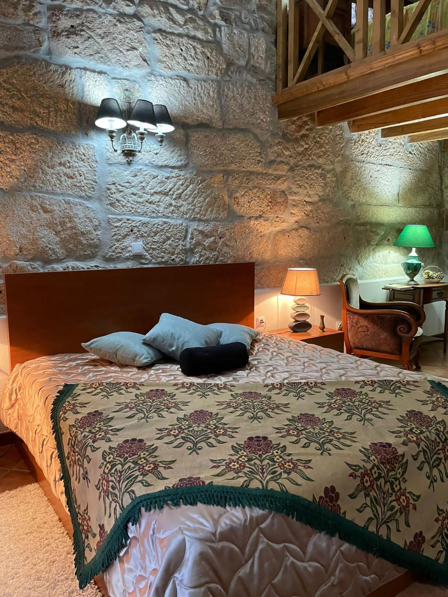 Casa Major Bed & Breakfast Pegarinhos Exterior photo